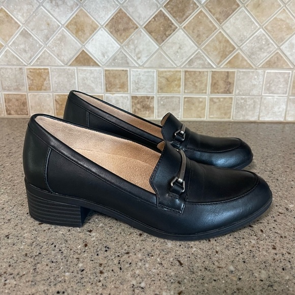 Soul Naturalizer Firstly Heeled Loafer in Black Women’s Size 7 - Picture 7 of 7